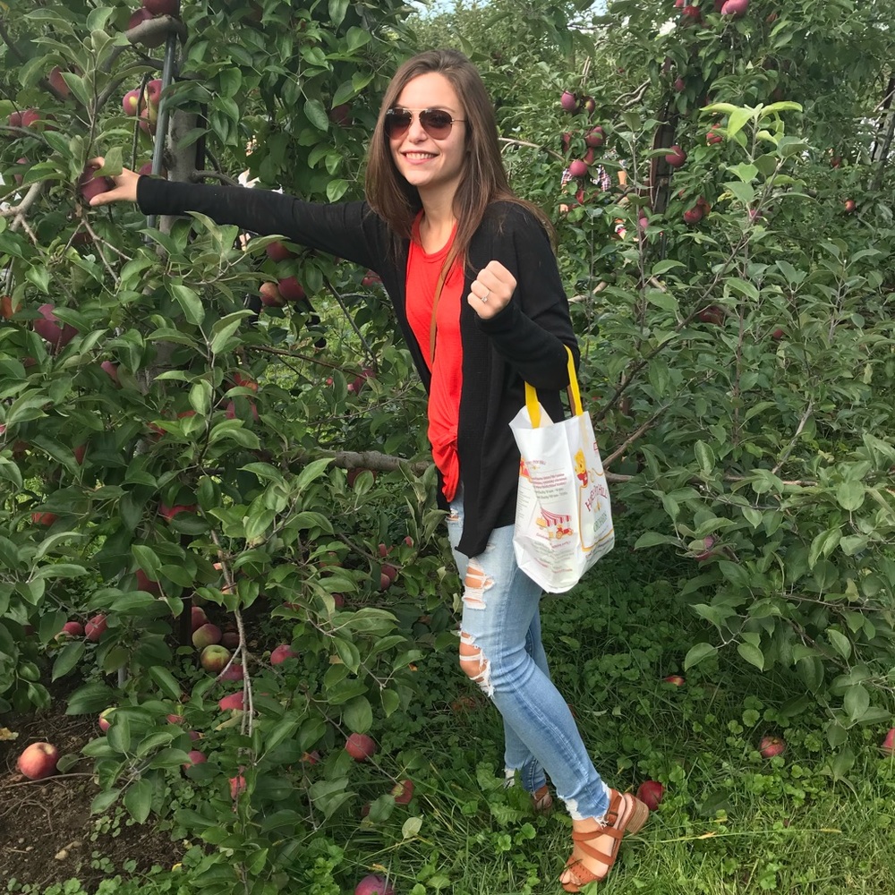 Meet your Posher, Amanda